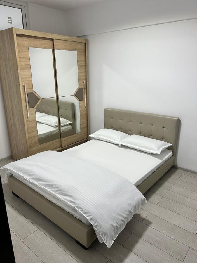 The Bliss Apartment Ramnicu Valcea Ngoại thất bức ảnh