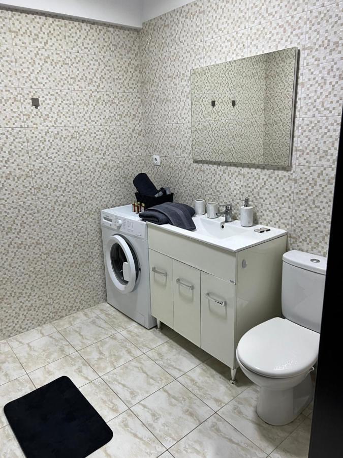 The Bliss Apartment Ramnicu Valcea Ngoại thất bức ảnh