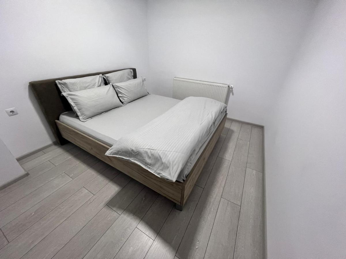 The Bliss Apartment Ramnicu Valcea Ngoại thất bức ảnh