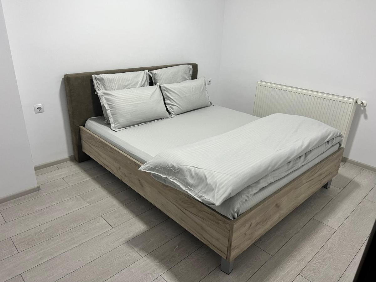 The Bliss Apartment Ramnicu Valcea Ngoại thất bức ảnh