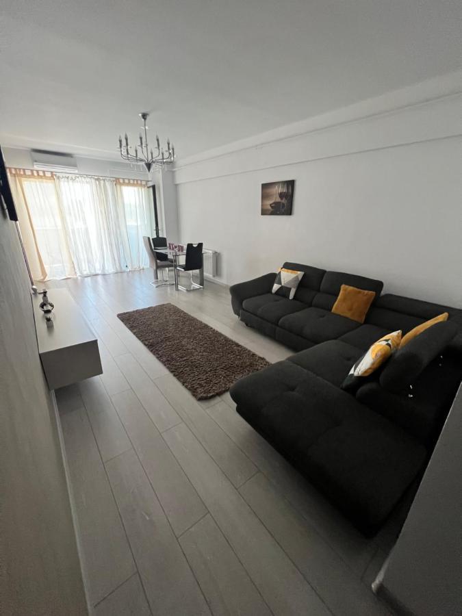 The Bliss Apartment Ramnicu Valcea Ngoại thất bức ảnh