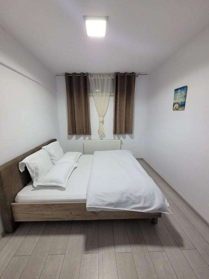 The Bliss Apartment Ramnicu Valcea Ngoại thất bức ảnh