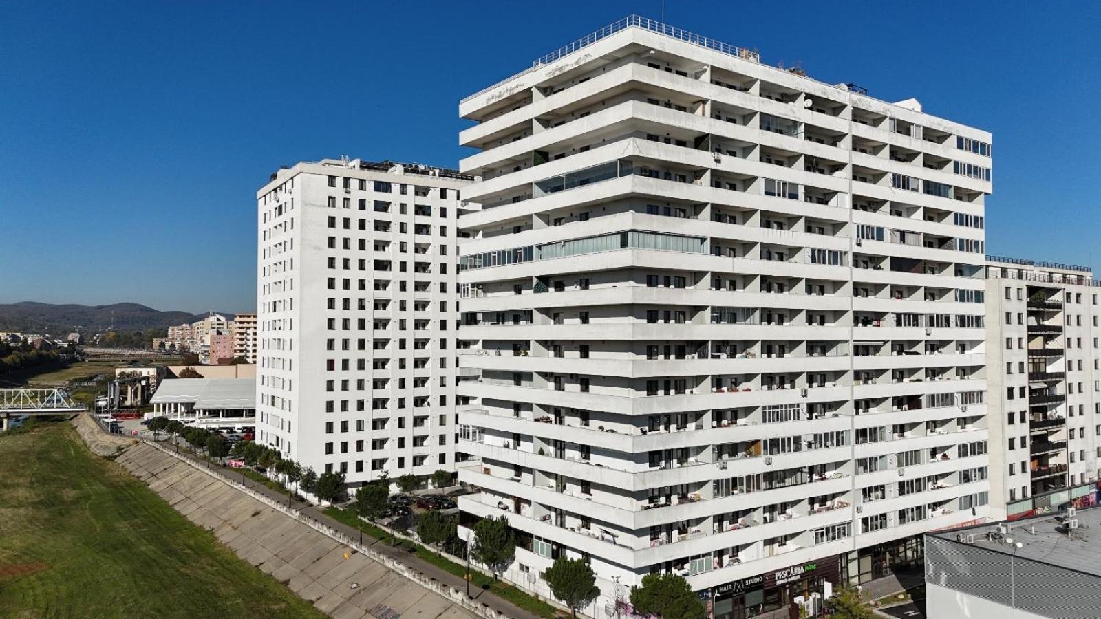 The Bliss Apartment Ramnicu Valcea Ngoại thất bức ảnh